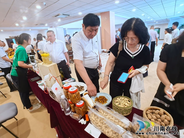 泸州“小郎妹”“蔺沙溪”惊艳北京!(图3) 微信图片_20240802153934.jpg