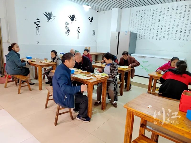 转给长辈！泸州符合条件的老年人可获3元/人/天餐补