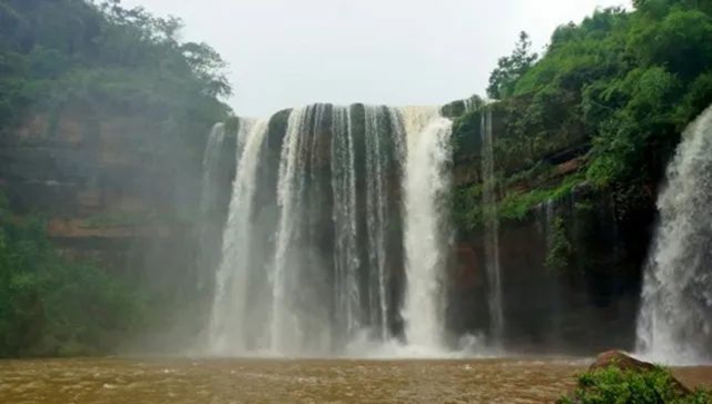 暑假探索秘境,泸州这里有一处隐藏在山里的绝美瀑布……(图9) 9.jpg
