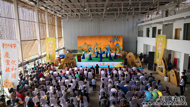 古蔺德耀:喜看鱼稻千重浪,金秋共庆丰收年(图1) 1.jpg