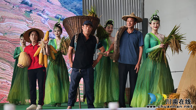 古蔺德耀:喜看鱼稻千重浪,金秋共庆丰收年(图6) 6.jpg