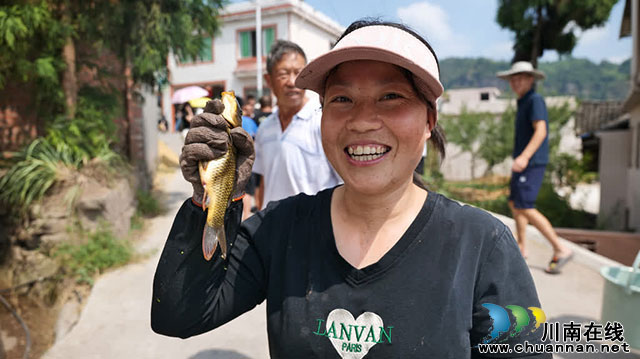 古蔺德耀:喜看鱼稻千重浪,金秋共庆丰收年(图15) 15.jpg