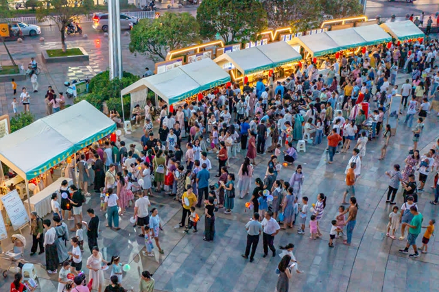 “中医”遇上“中秋”｜古蔺县中医医院举行中医药文化夜市活动