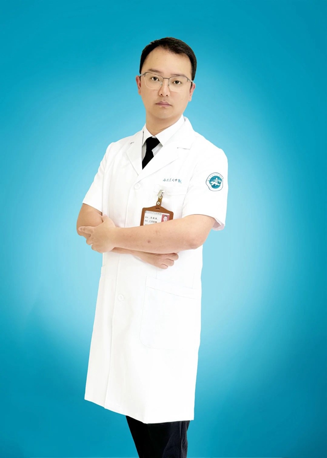 【急救】泸州男子割腕自杀,流血1700ml.......(图2) 微信图片_20240914092312.jpg