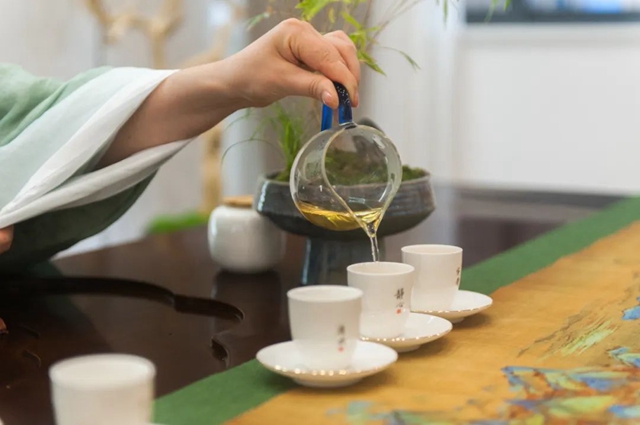 中秋国庆 玩转泸州 | 茶吧、K歌房、自习室,这里有家免费的百变驿站(图2) 微信图片_20240918092728.jpg