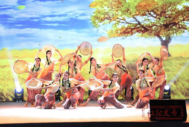 江阳之夜,“乡”当潮!(图7) 7.jpg