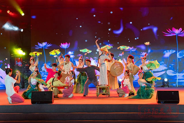 江阳之夜,“乡”当潮!(图15) 15.jpg