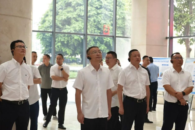 泸州市场监管系统特种设备安全监管工作现场会暨安全生产工作会召开(图2) 2.jpg