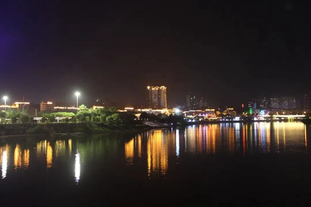 内江,亮了!靓了!(图2) 微信图片_20241012103911.jpg