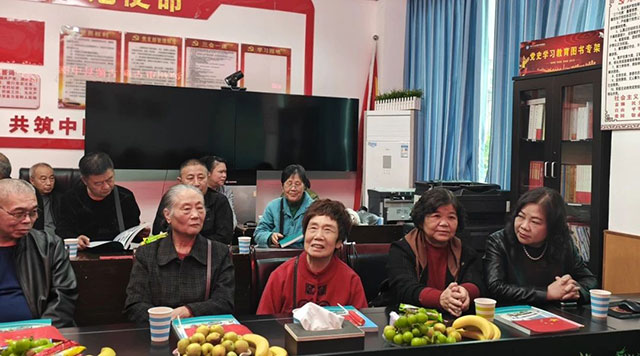 古蔺县中医医院开展“我们的节日·重阳”暨退休人员座谈会(图7) 7.jpg