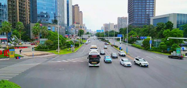 【一起坐公交—通勤篇】泸州30余条公交线路达酒城大道、万象汇片区(图3) 3.png