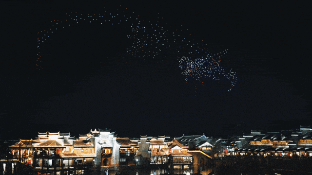 央视《新闻联播》聚集宜宾数字经济产业(图5) 5.gif