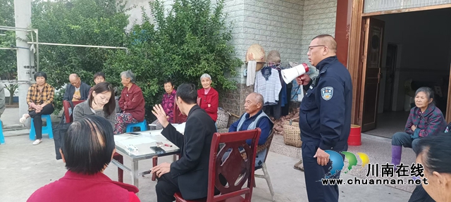 泸县云龙镇:巧用禁毒小喇叭 强化全民防毒意识(图1) 微信图片_20241029105800.jpg