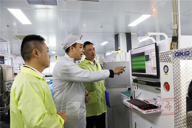 法治营商,“长风”护航!江阳区金融商圈综治中心挂牌(图9) 9.jpg