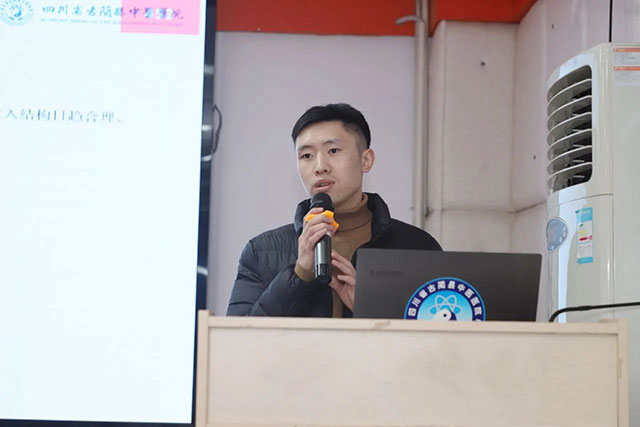 古蔺县中医医院召开2025年临床科室工作务虚会(图7) 7.jpg