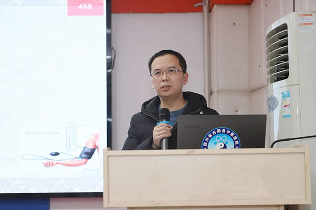 古蔺县中医医院召开2025年临床科室工作务虚会(图9) 9.jpg