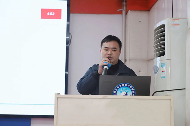 古蔺县中医医院召开2025年临床科室工作务虚会(图16) 16.jpg