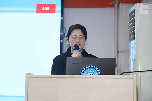 古蔺县中医医院召开2025年临床科室工作务虚会(图18) 18.jpg