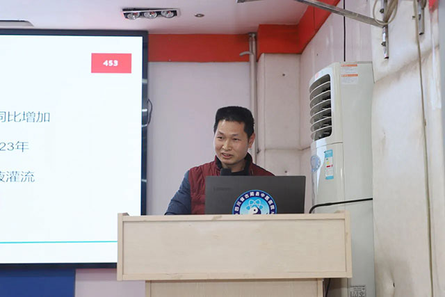 古蔺县中医医院召开2025年临床科室工作务虚会(图15) 15.jpg