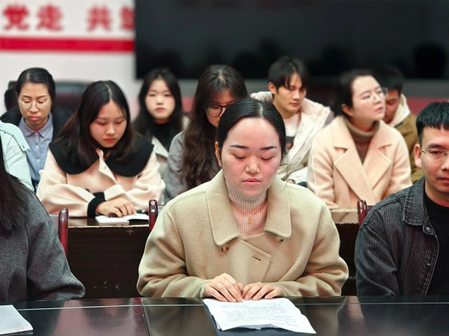 古蔺县中医医院召开2024年优秀带教老师、优秀实习生表扬大会暨2024年教学工作总结会(图7) 7.jpg