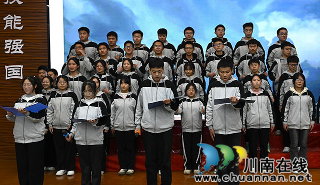 泸县建校举行“党旗引领 青春之声”主题朗诵比赛(图7) _DSC3668.jpg