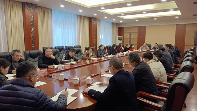 泸州市召开2025年硕士研究生招生考试、高考综合改革适应性演练考试暨普通高中学业水平合格性考试考前工作会(图1) 1.jpg