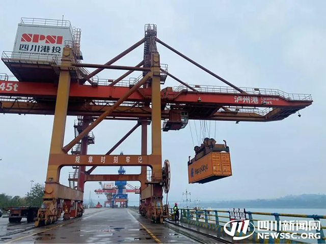 2024年泸州港集装箱吞吐量突破23万标箱 占全省65%以上(图3) 3.jpg