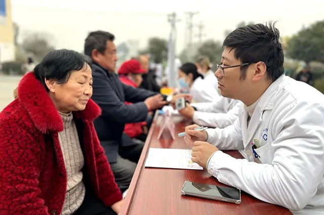 健康与伴 福欣同行┃泸州福欣医院开展“迎新春 贺新年 送温暖”主题活动(图4) 4.jpg