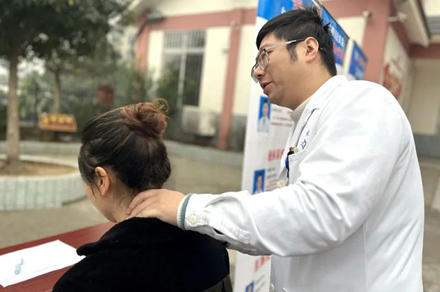 健康与伴 福欣同行┃泸州福欣医院开展“迎新春 贺新年 送温暖”主题活动(图6) 6.jpg