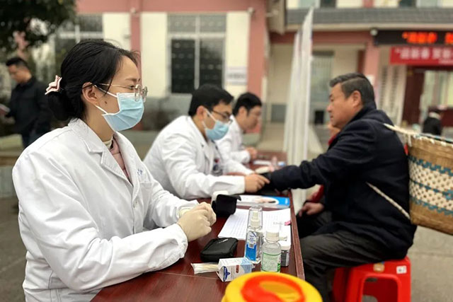 健康与伴 福欣同行┃泸州福欣医院开展“迎新春 贺新年 送温暖”主题活动(图8) 8.jpg