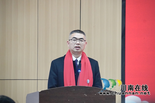 百企百家共话发展丨泸县百和镇召开企业家座谈会(图2) 微信图片_20250125152057.jpg