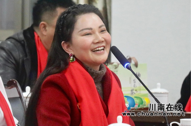 百企百家共话发展丨泸县百和镇召开企业家座谈会(图4) 微信图片_20250125152029.jpg