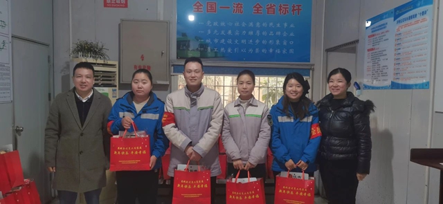 【坚守岗位 用心服务】这是泸州公交人的幸福年(图7) 7.jpg