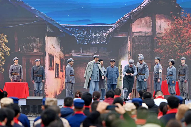 2月3日央视播出︱“红色村晚”在泸州,闹热过个开心年(图2) 2.jpg