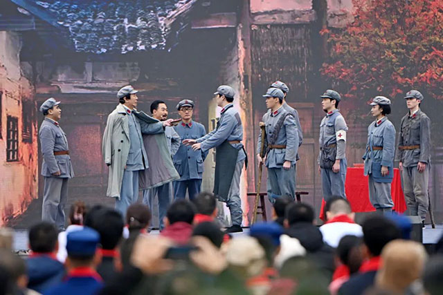 2月3日央视播出︱“红色村晚”在泸州,闹热过个开心年(图3) 3.jpg