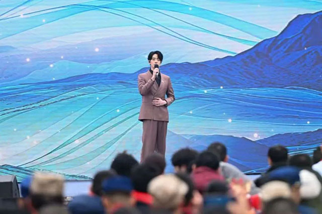 2月3日央视播出︱“红色村晚”在泸州,闹热过个开心年(图12) 12.jpg