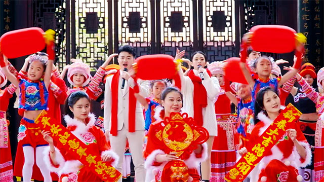 2月3日央视播出︱“红色村晚”在泸州,闹热过个开心年(图22) 22.jpg