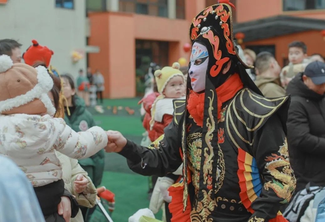 泸州市托育综合服务中心非遗游园会圆满落幕(图9) 10.jpg