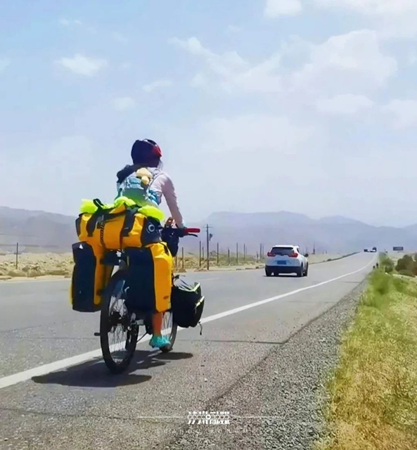 脚踏“风火轮”，泸州女子从中国骑向世界