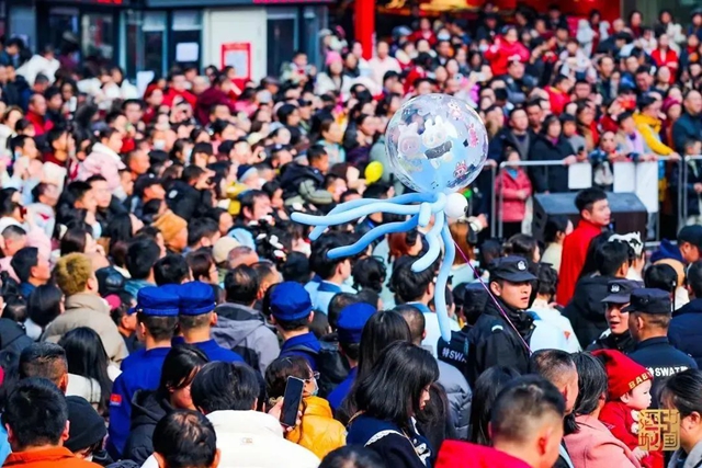 春节过了，又是“二月二 ” ，非遗大餐，泸州热辣滚烫！