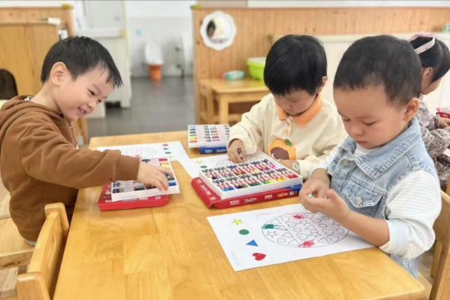 阳光童年 幸福人生丨泸州市妇儿中心2025年首期儿童心理健康公益课来啦!(图1) 1.jpg