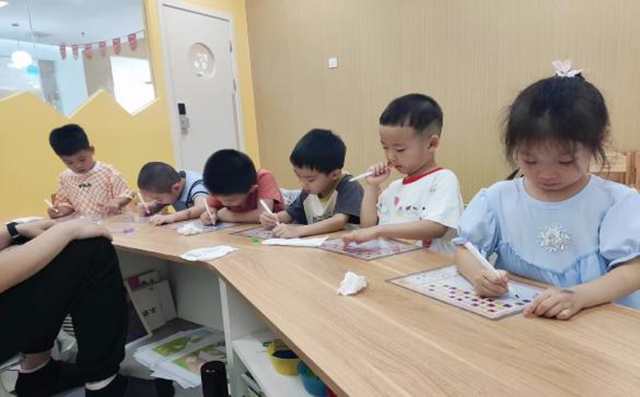 阳光童年 幸福人生丨泸州市妇儿中心2025年首期儿童心理健康公益课来啦!(图3) 3.jpg