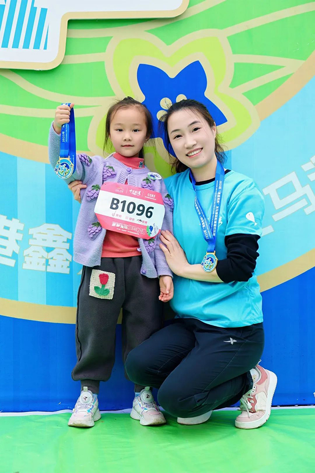 龙马潭区松滩湖畔,这场欢乐跑“嗨”翻了!!(图49) 48.jpg