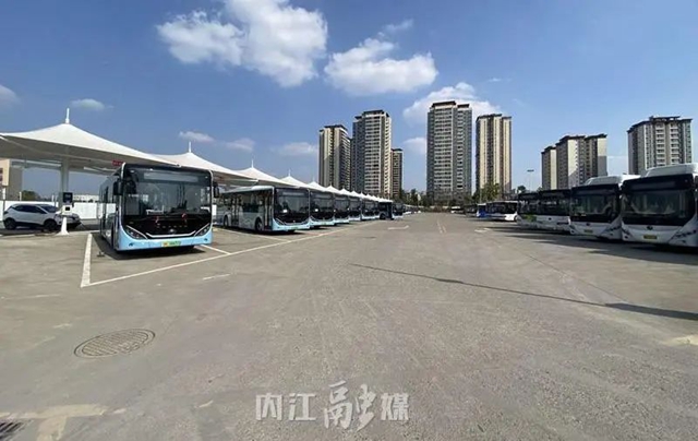 内江最大新能源汽车充电站建成投运