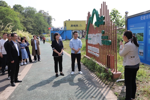 对标先进拓思路 跨镇取经促振兴｜泸县天兴镇组织镇、村（社区）干部外出交流学习