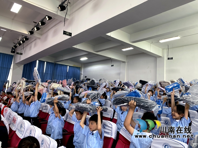 受助学生.jpg
