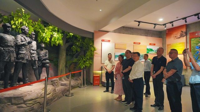 四渡赤水铸魂 财税赋能聚智|四川省新联会二分会赴泸州开展财税政策专题讲座暨红色教育活动(图6) 6.jpg