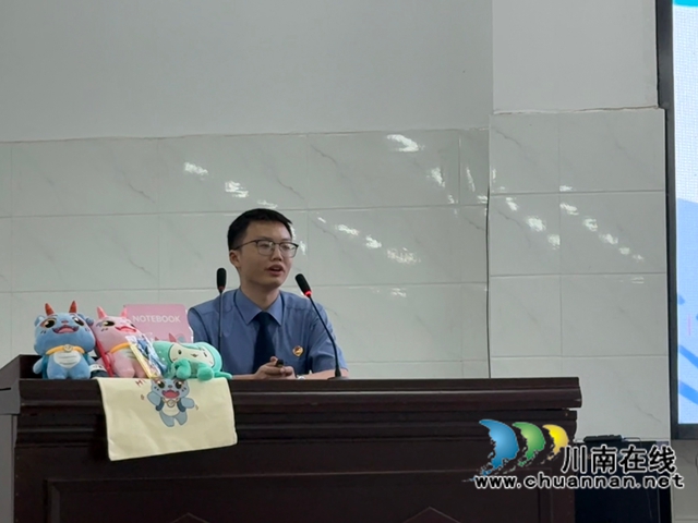 守护少年的你丨纳溪区人民检察院走进护国中学开展“六一”检察开放日活动(图5) 4.jpg