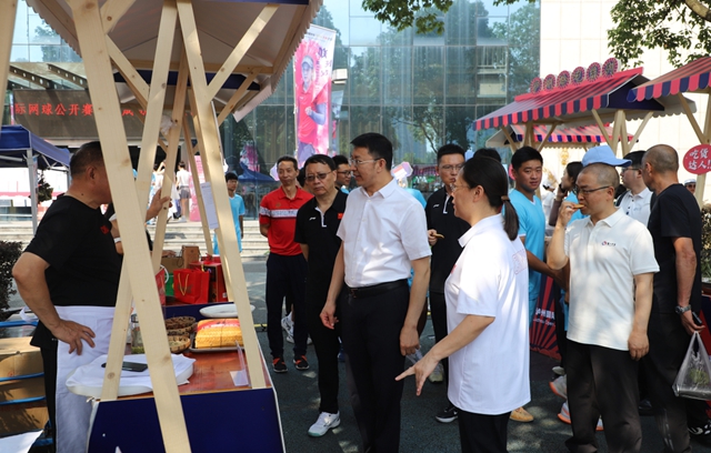 2025国窖1573泸州国际网球公开赛盛大启幕 体育与文化交融绽放城市魅力(图2) 2.jpg