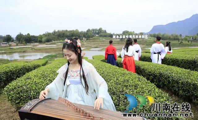 言论｜肖大齐：围绕“六个泸州”特色场景，深化“文旅商+百业”融合发展，推动区域经济高质量跃升